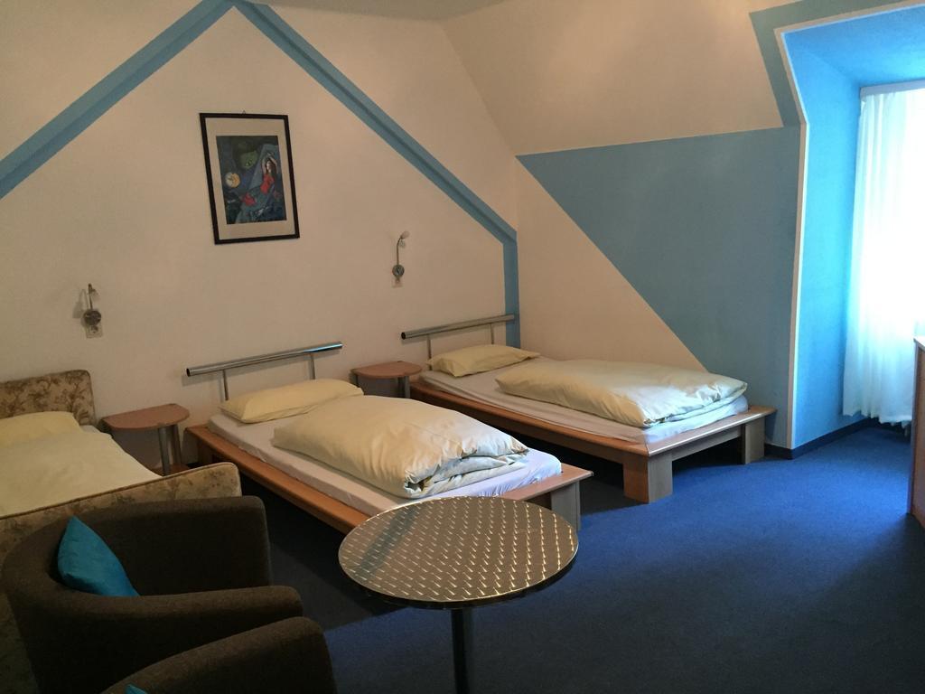 Jugend-hotel Hotel
